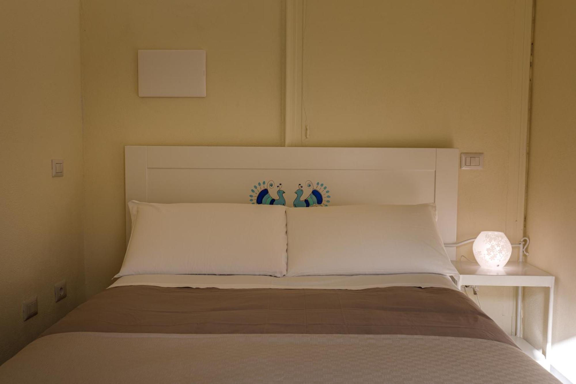 Onlyrooms IV - Sea View & Free Parking Cagliari Exterior foto